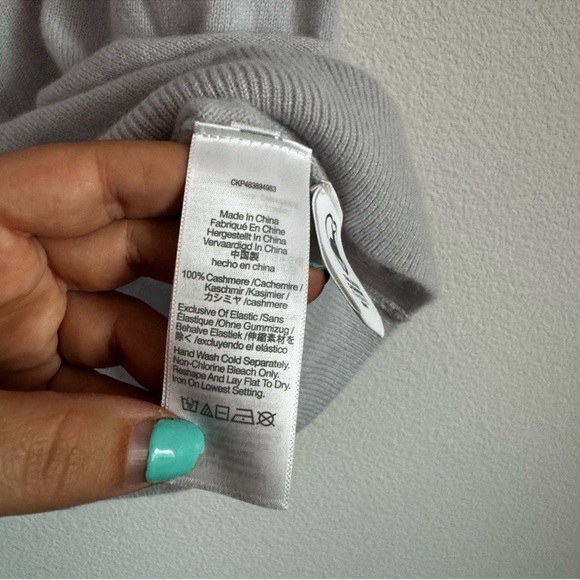 Madewell (Re)sponsible Cashmere Crewneck Sweater Vest in Heather Sky Grey Size M - Picture 6 of 10